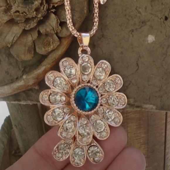 Gold Color Necklace Blue Rhinestone & Crystals - Picture 1 of 5